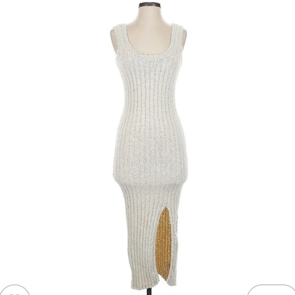 Lulu’s White and Gold Knit Fitted Dress with Slit SIZE MEDIUM
